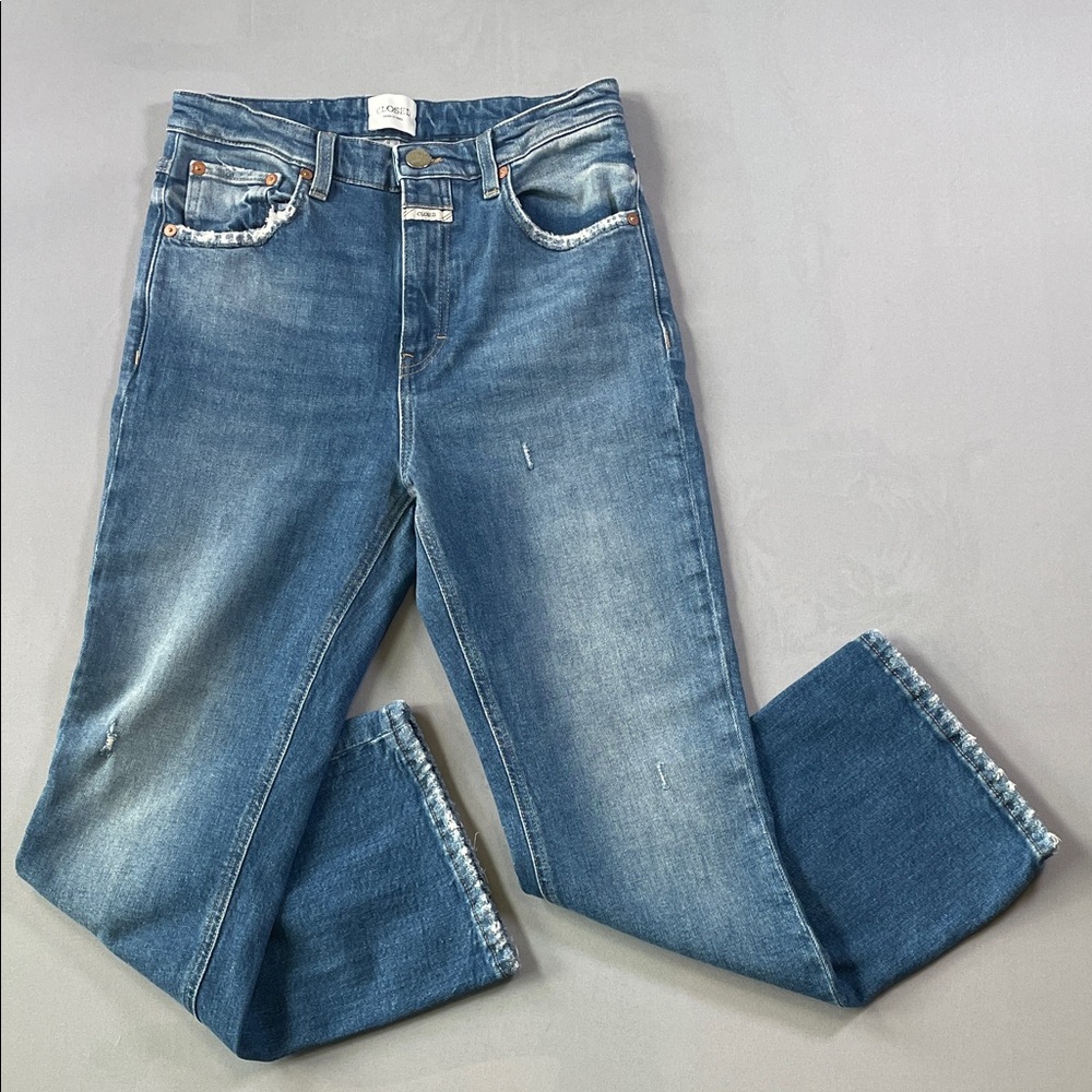 Closed Brand High Waist Crop Stretch Flare Jeans Slight Distressing | 27